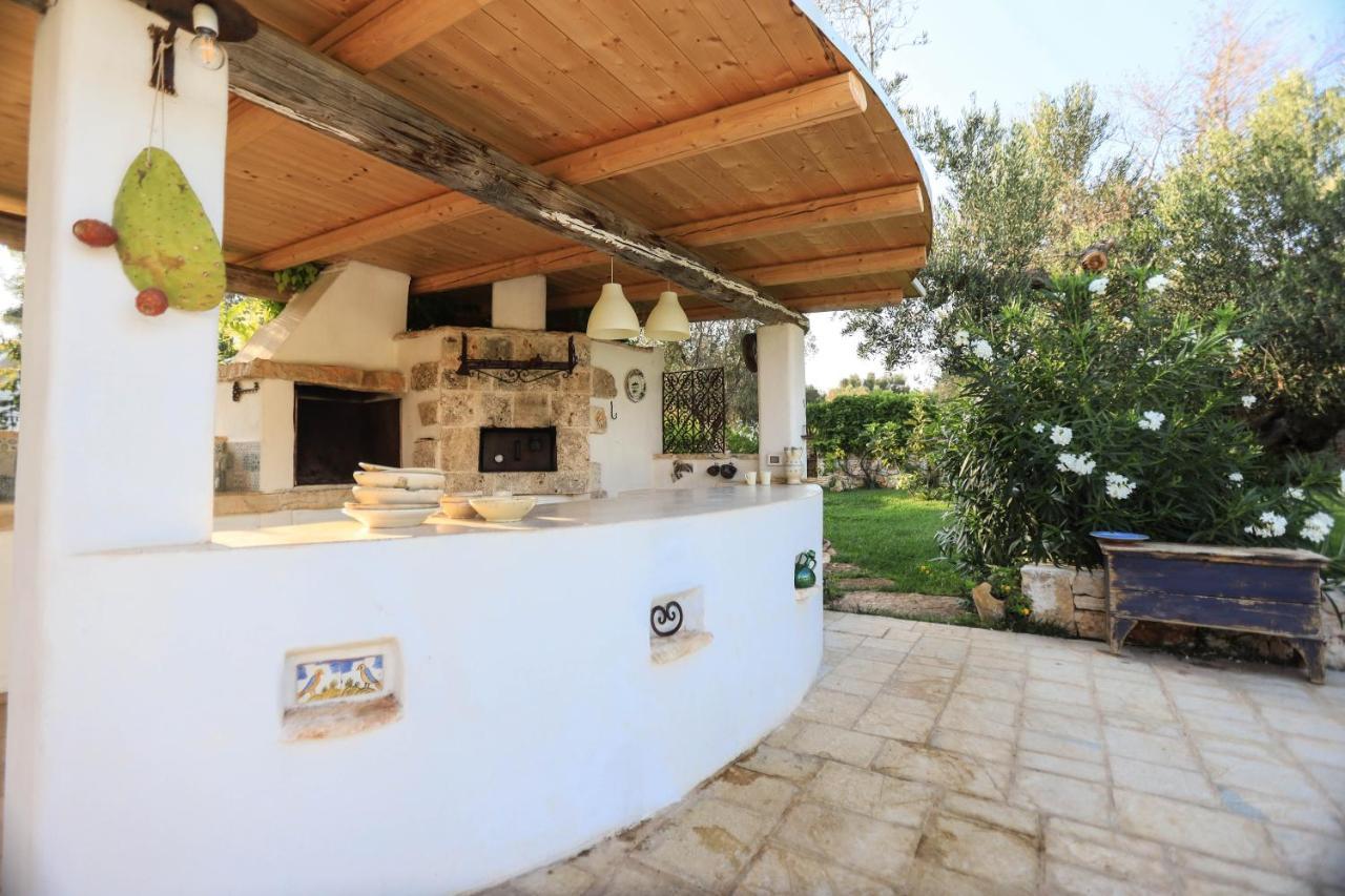 Trulli Il Geco Sognante Villa Ceglie Messapica Exteriör bild