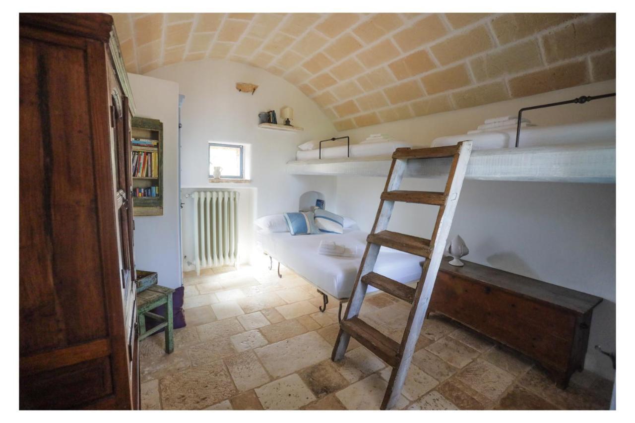 Trulli Il Geco Sognante Villa Ceglie Messapica Exteriör bild