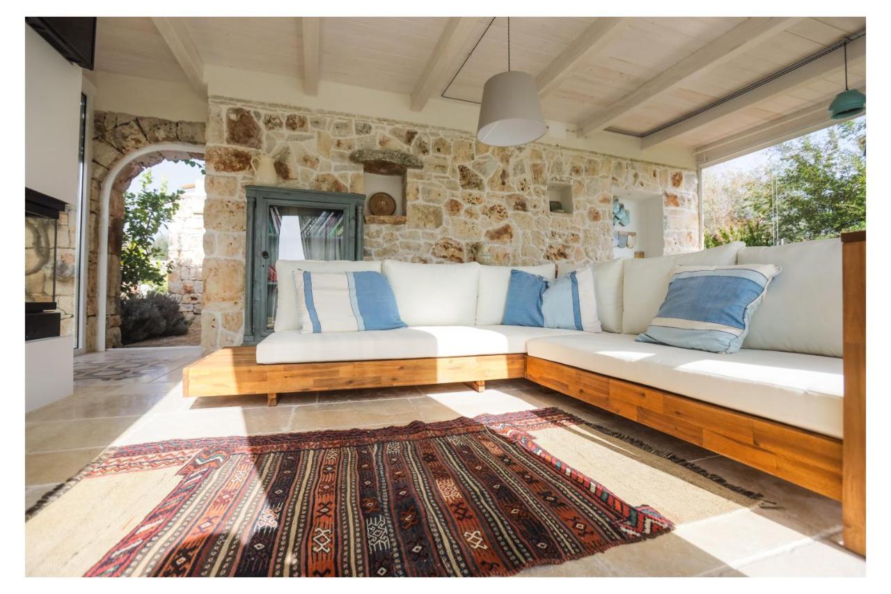 Trulli Il Geco Sognante Villa Ceglie Messapica Exteriör bild
